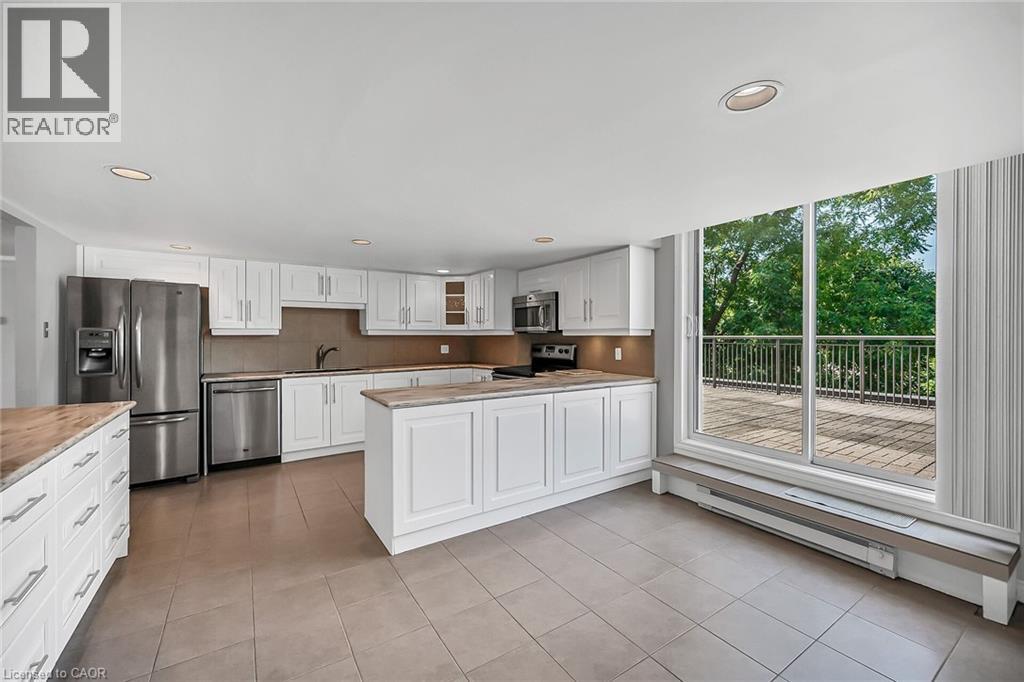 150 WILSON Street W Unit# PH1, Ancaster, Ontario, L9G4E7 — Photo 12