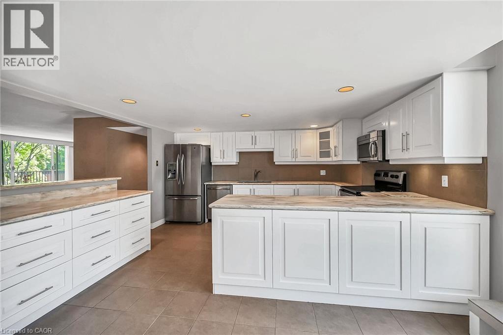 150 WILSON Street W Unit# PH1, Ancaster, Ontario, L9G4E7 — Photo 13