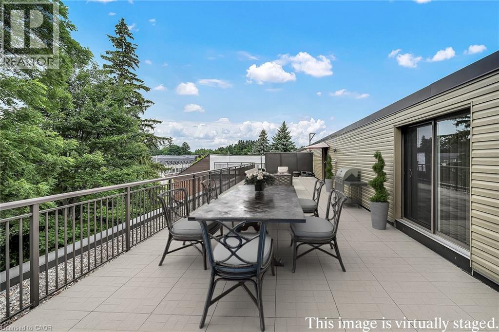 #PH1 150 WILSON Street W - 34