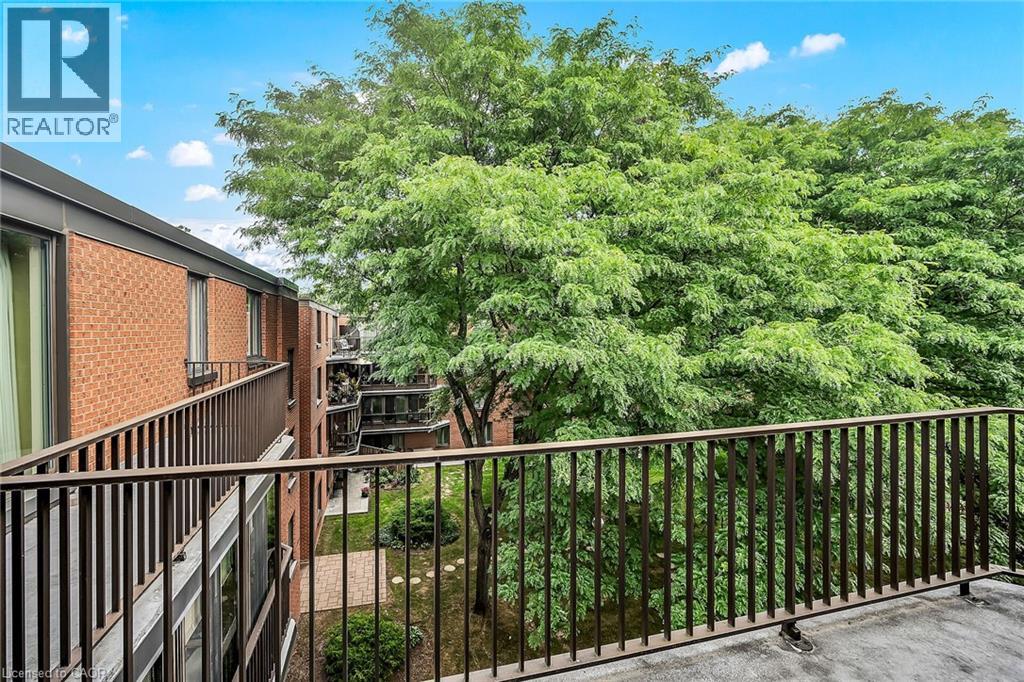 150 WILSON Street W Unit# PH1, Ancaster, Ontario, L9G4E7 — Photo 49