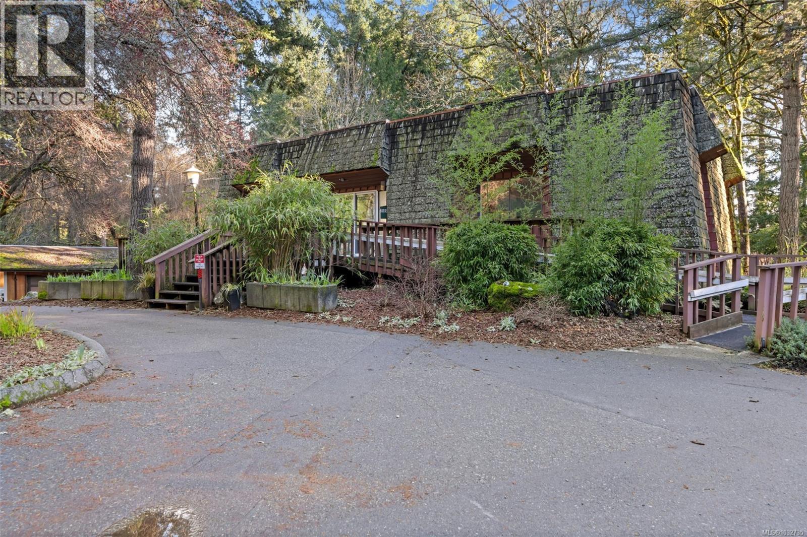 #110 2500 Florence Lake Rd - 36