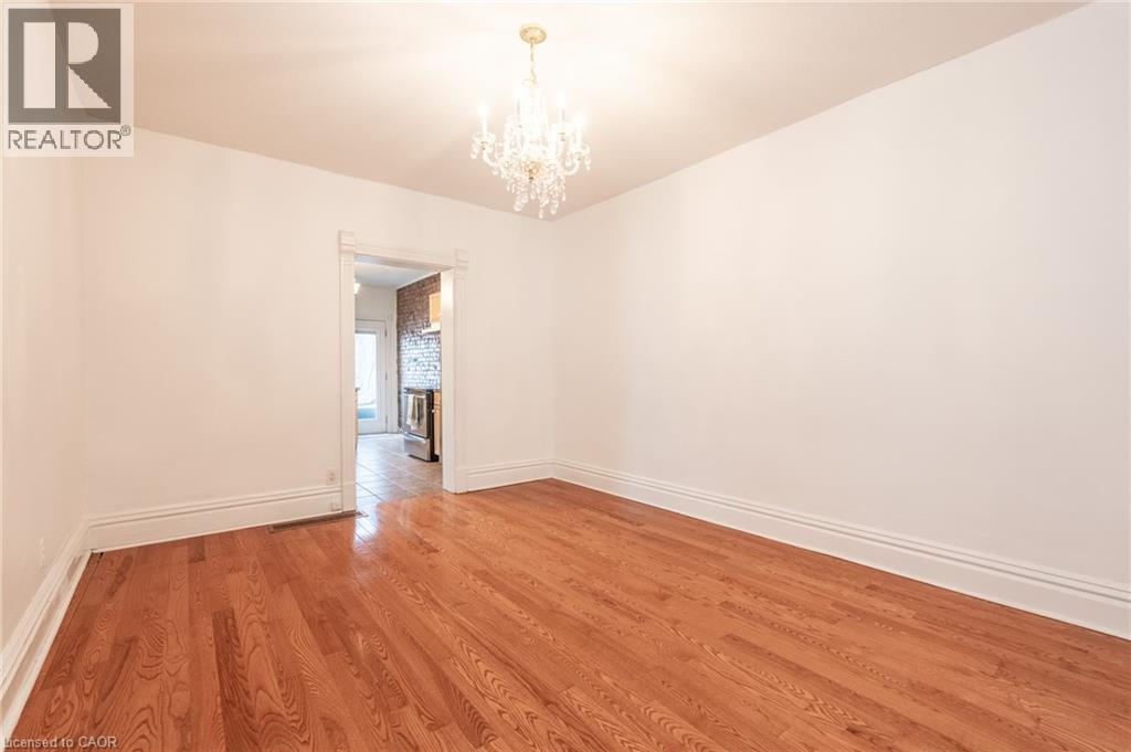 198 BAY Street N, Hamilton, Ontario, L8R2P9 — Photo 11