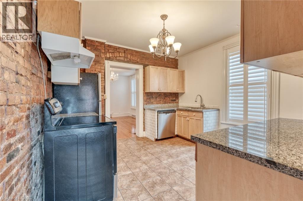 198 BAY Street N, Hamilton, Ontario, L8R2P9 — Photo 18