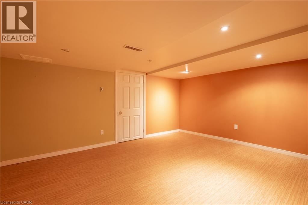 198 BAY Street N, Hamilton, Ontario, L8R2P9 — Photo 30