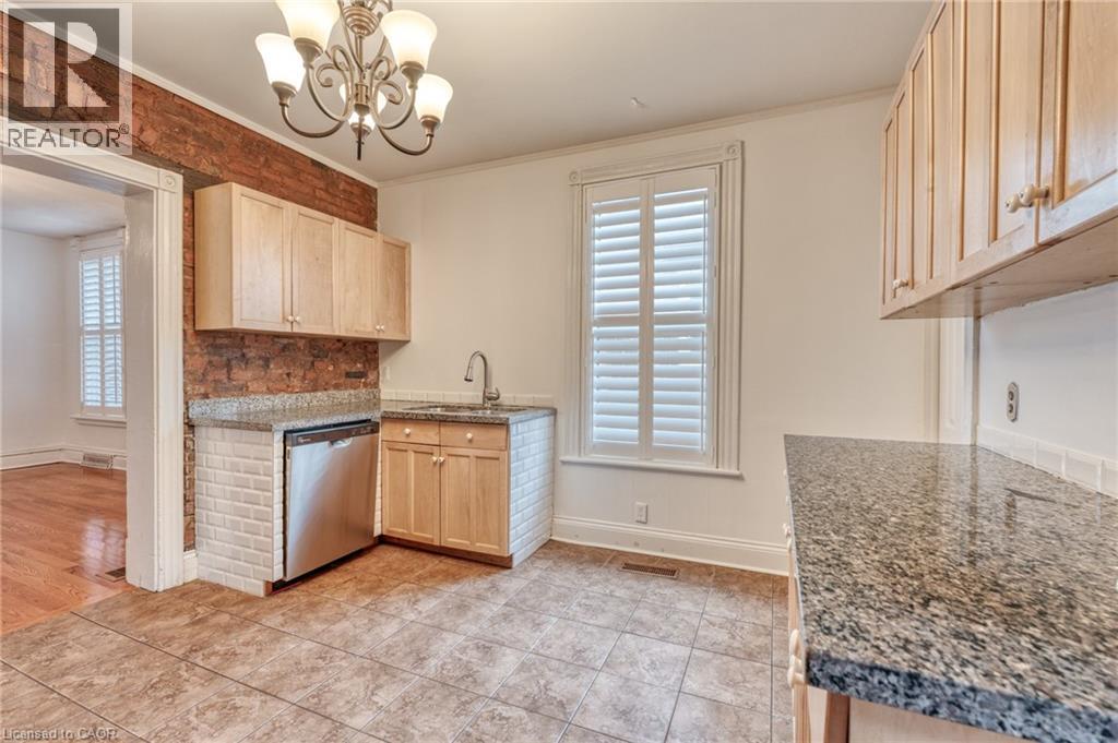 198 BAY Street N, Hamilton, Ontario, L8R2P9 — Photo 17