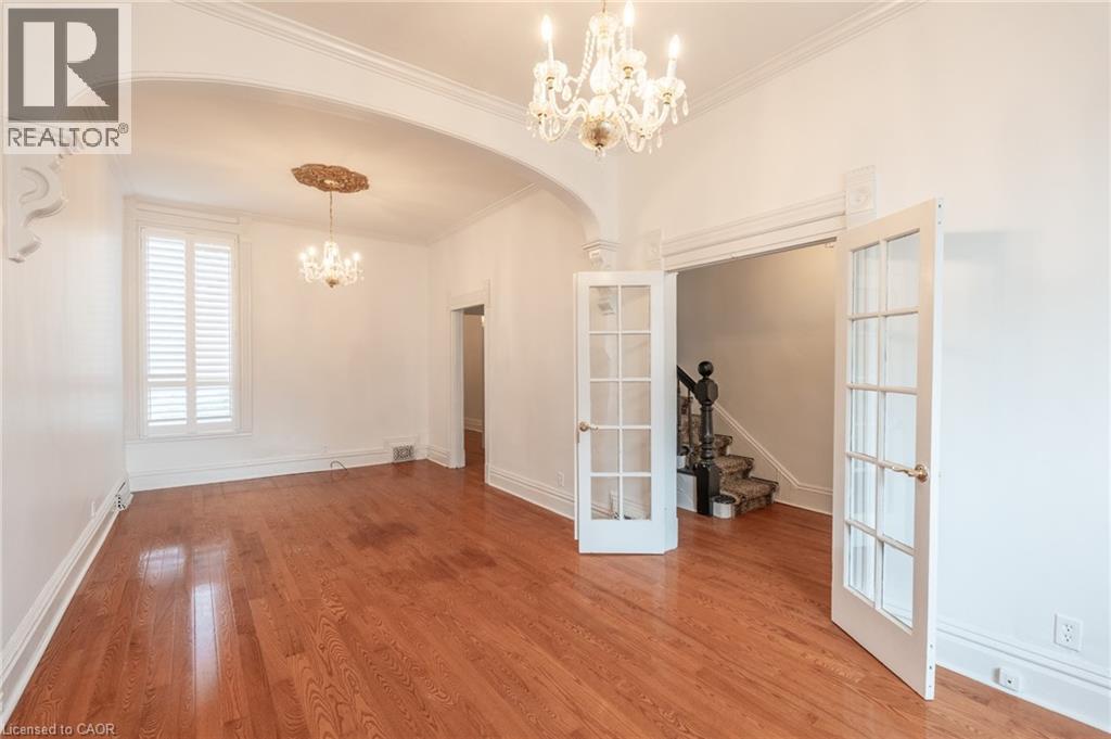 198 BAY Street N, Hamilton, Ontario, L8R2P9 — Photo 6