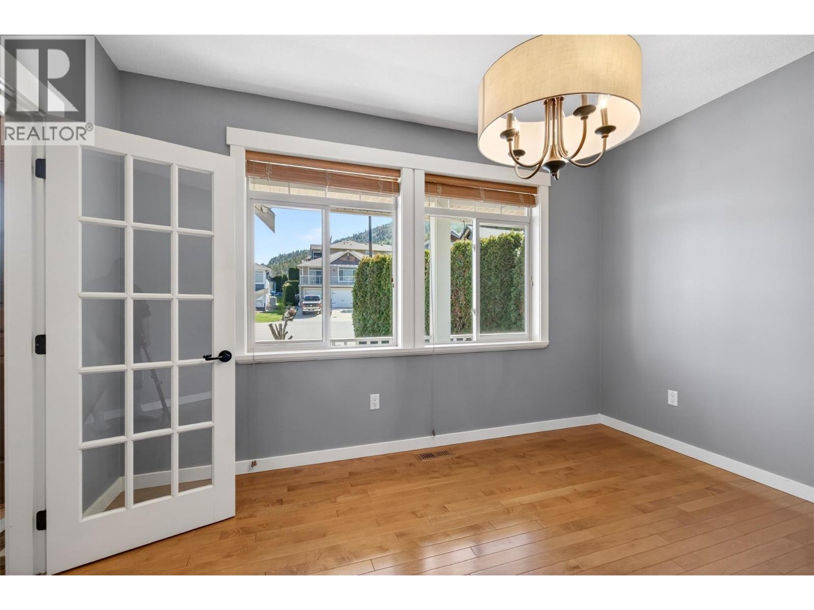 1291 23 Avenue SW, Salmon Arm