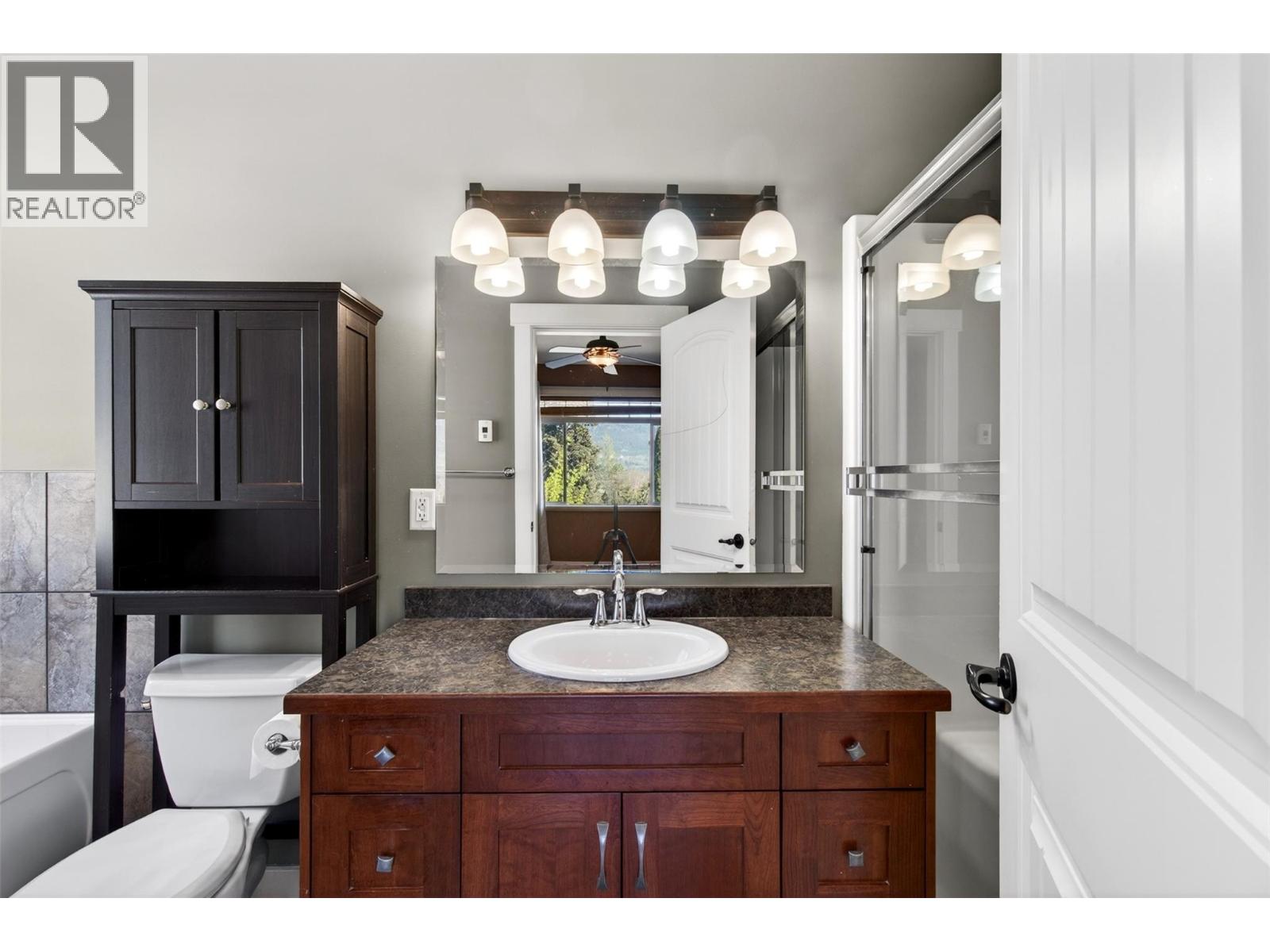 1291 23 Avenue SW, Salmon Arm