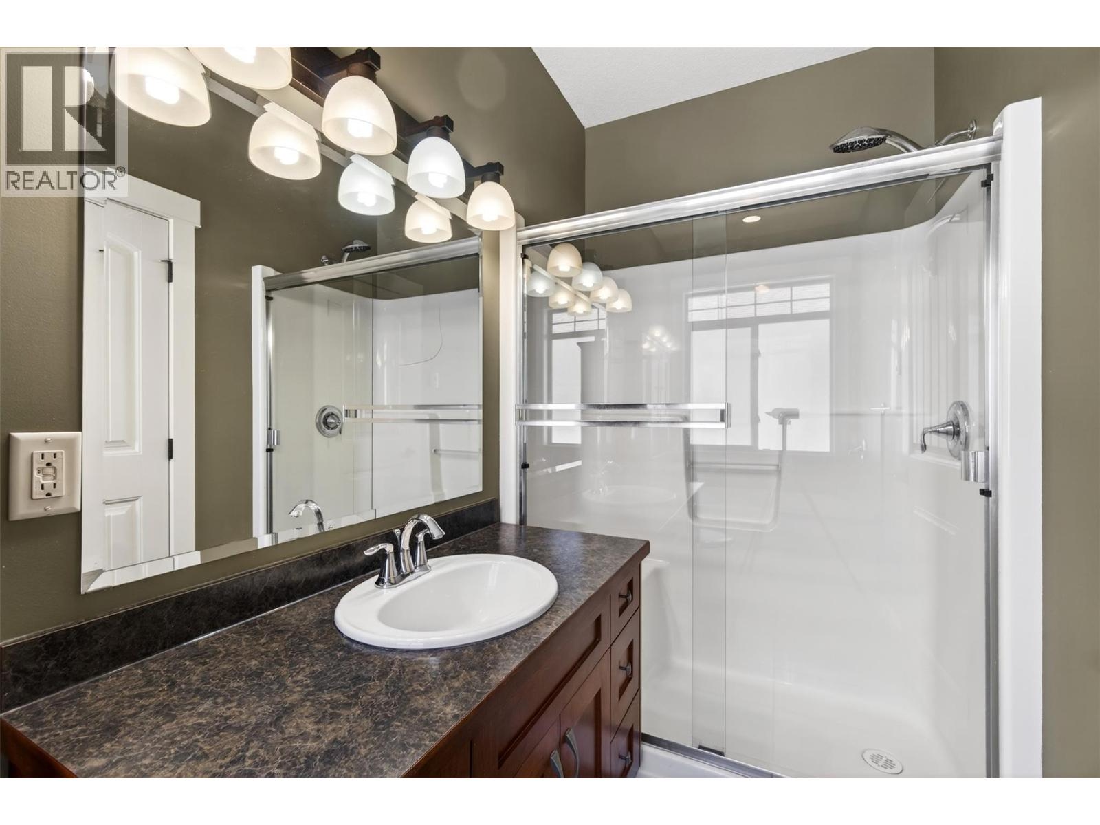 1291 23 Avenue SW - 29