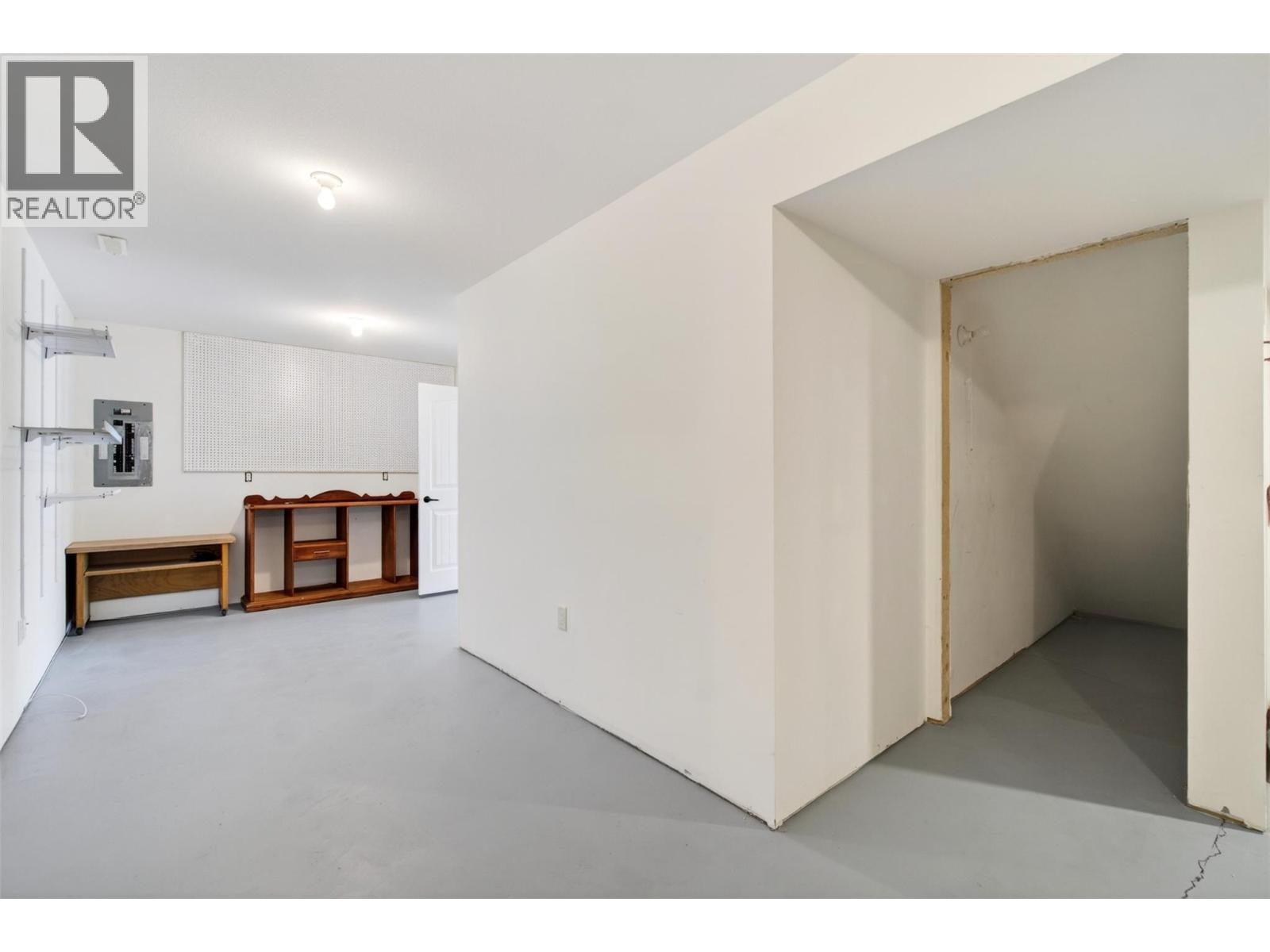 1291 23 Avenue SW, Salmon Arm