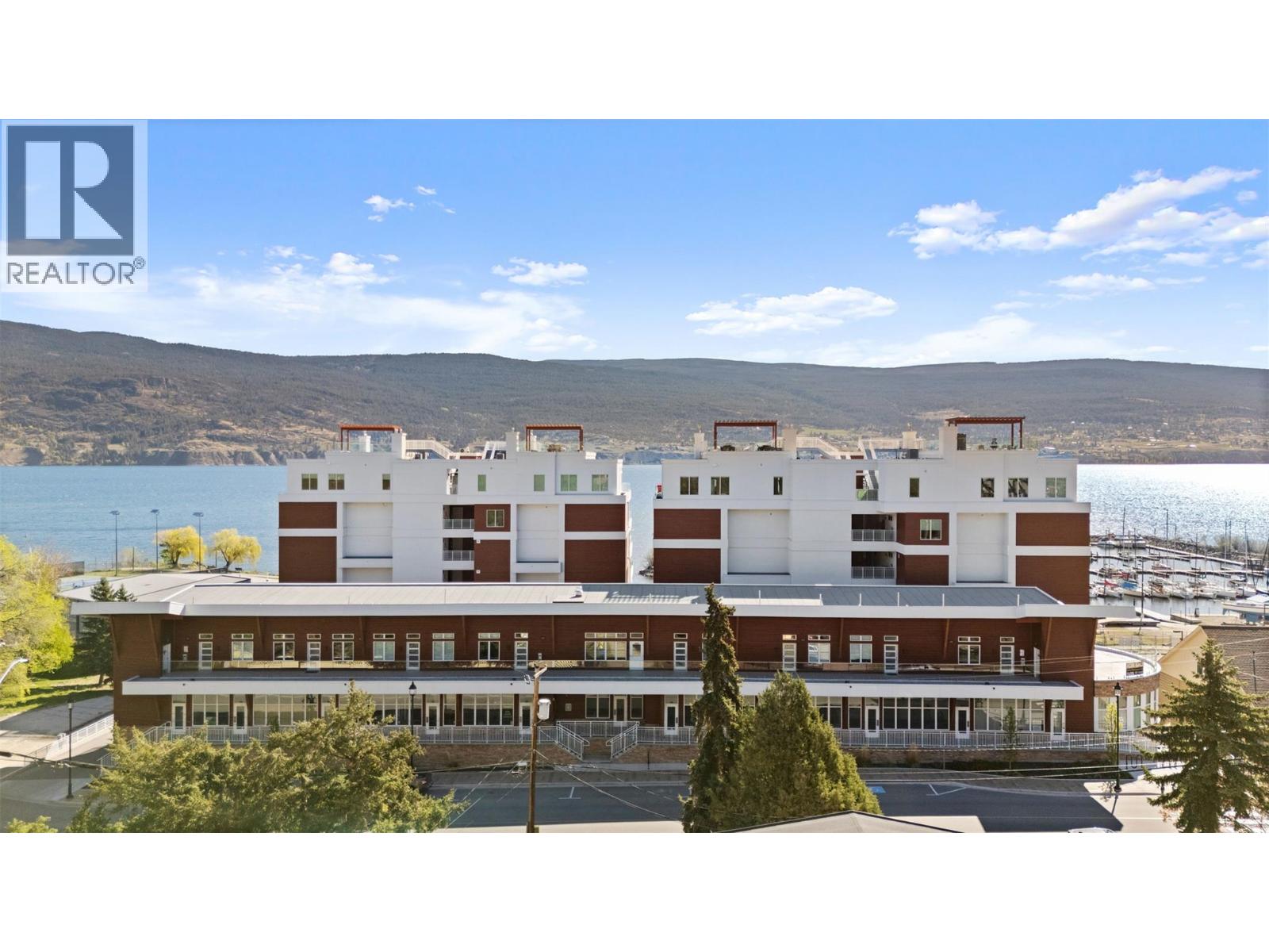 13417 Lakeshore Drive S Unit# 207, Summerland