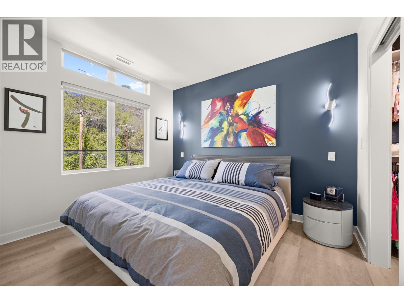 13417 Lakeshore Drive S Unit# 207, Summerland