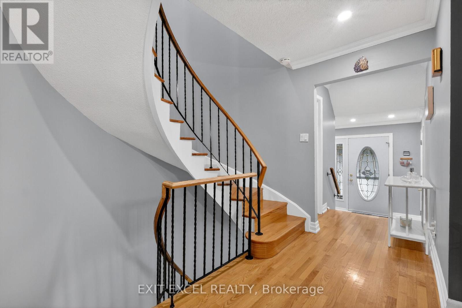 58 FIRESIDE CRESCENT - 24