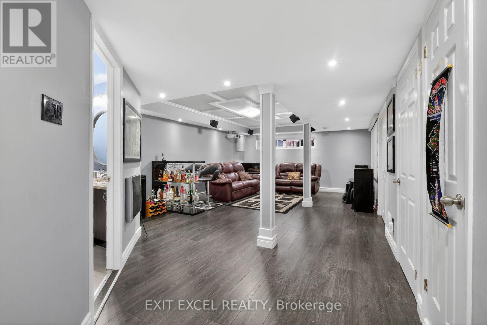 58 FIRESIDE CRESCENT - 35