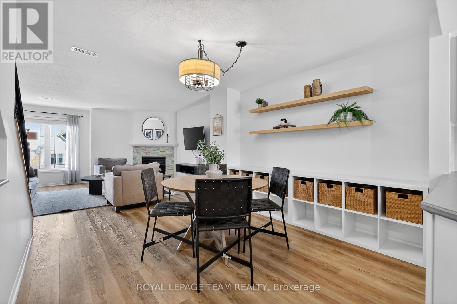 #13 424 HILLSBORO PRIVATE - 4