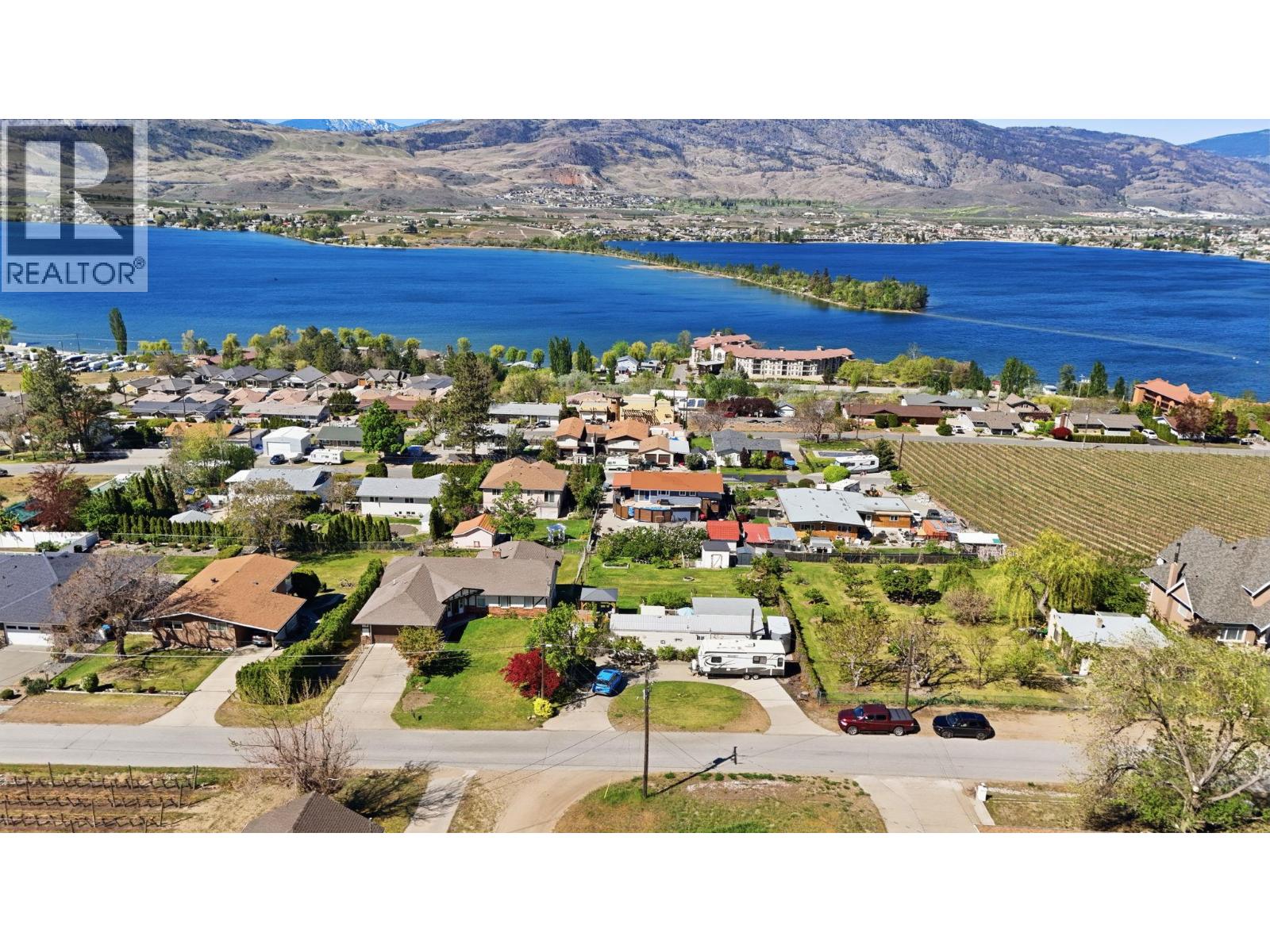 3832 33RD Street, Osoyoos