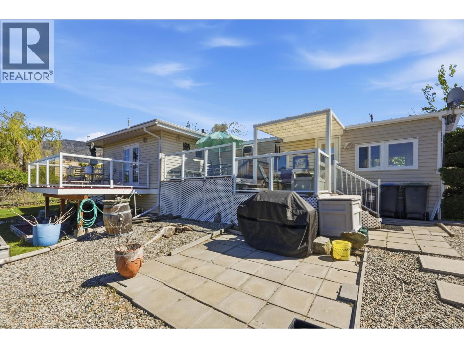 3832 33RD Street, Osoyoos