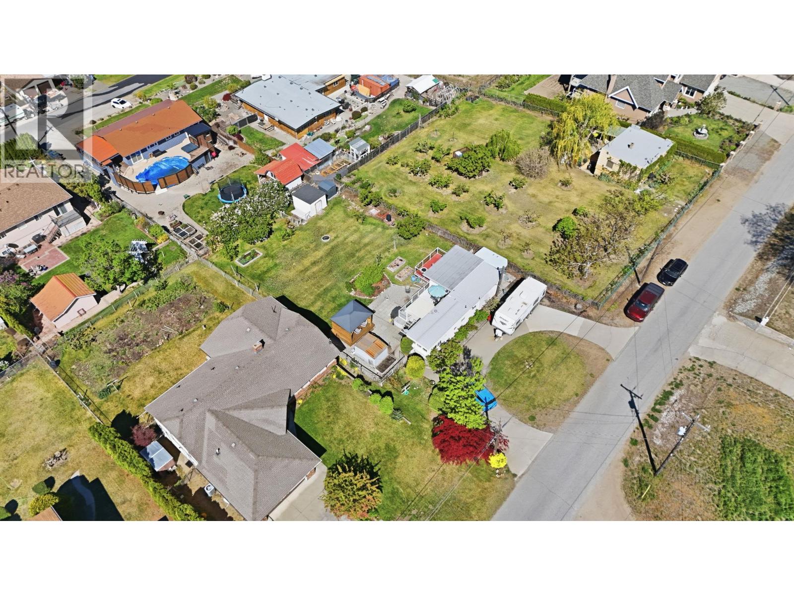 3832 33RD Street, Osoyoos