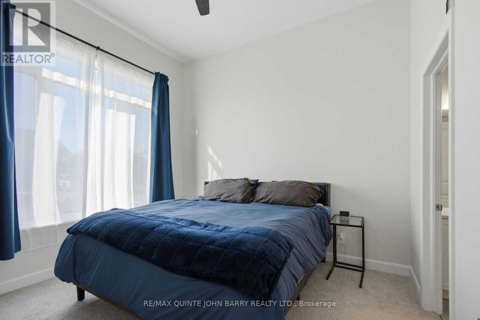 55 ATHABASKA DRIVE - 15