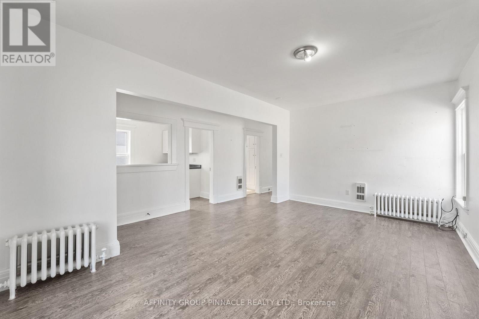 255 KENT STREET W - 22