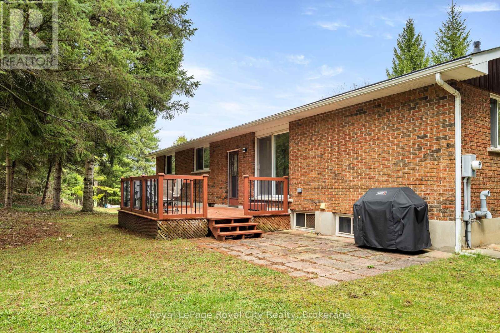 4620 20 SIDE ROAD N - 36
