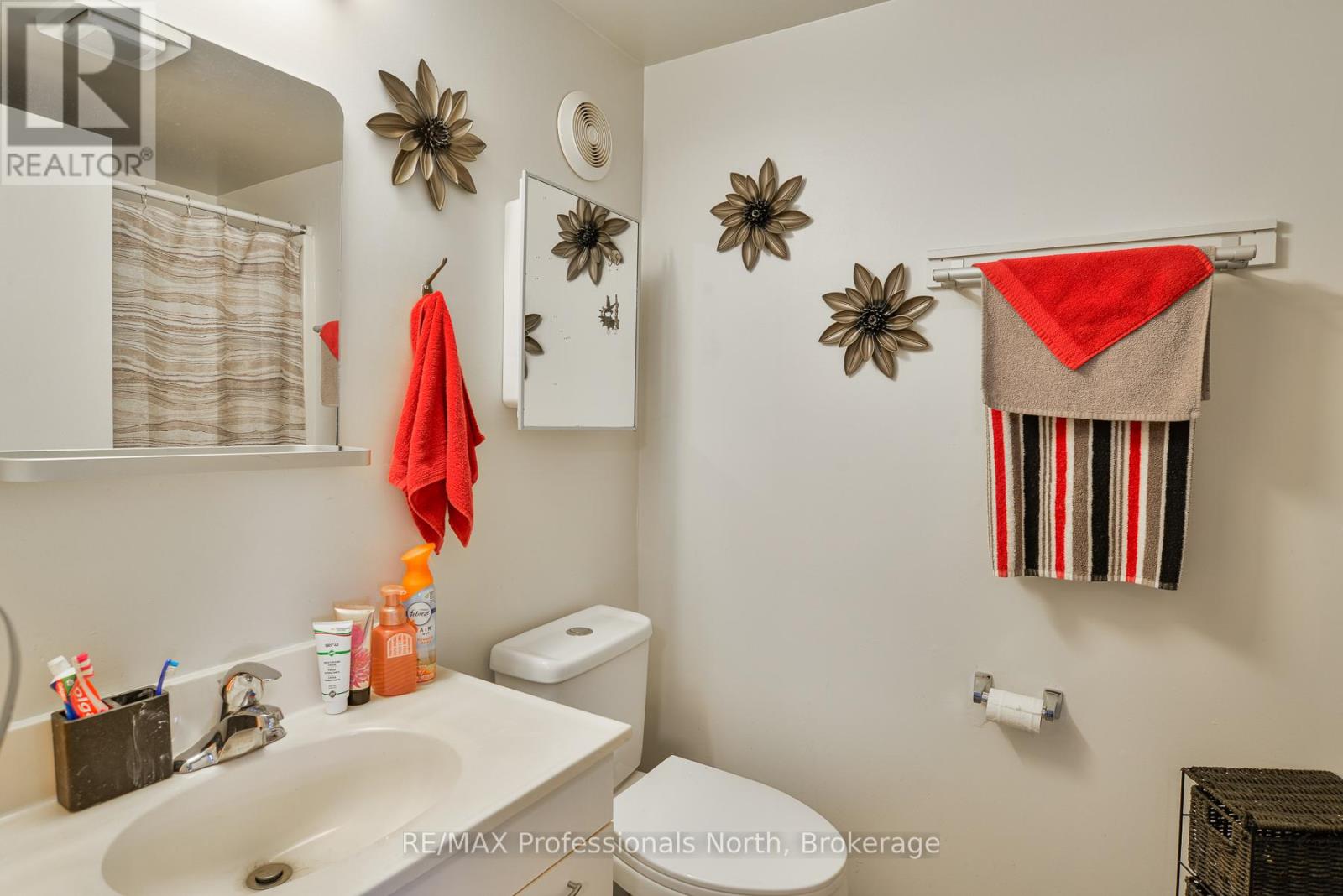 Apartment 3 - Bathroom