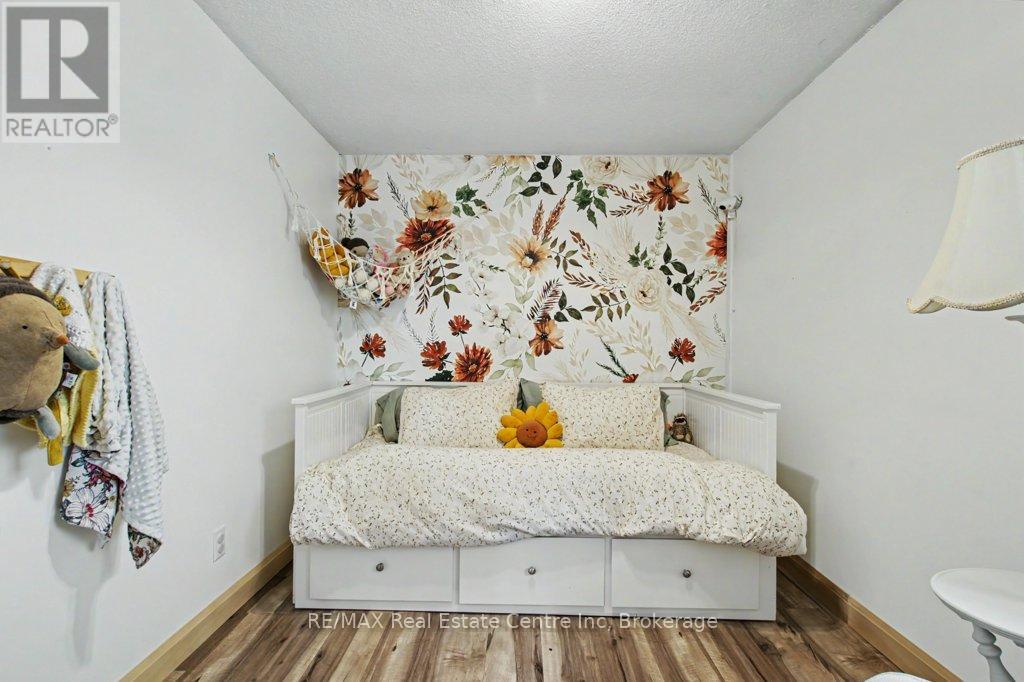 304 AUDEN ROAD - 15
