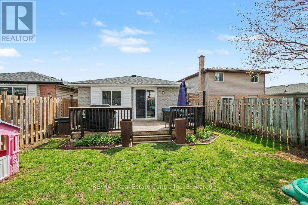 304 AUDEN ROAD - 27