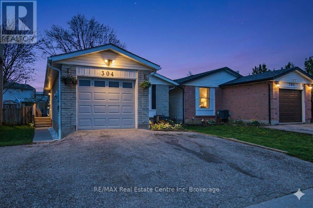304 AUDEN ROAD - 30