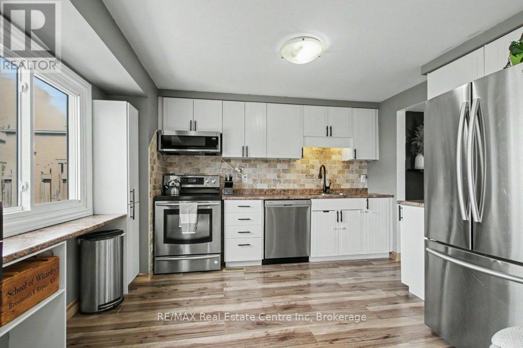 304 AUDEN ROAD - 9