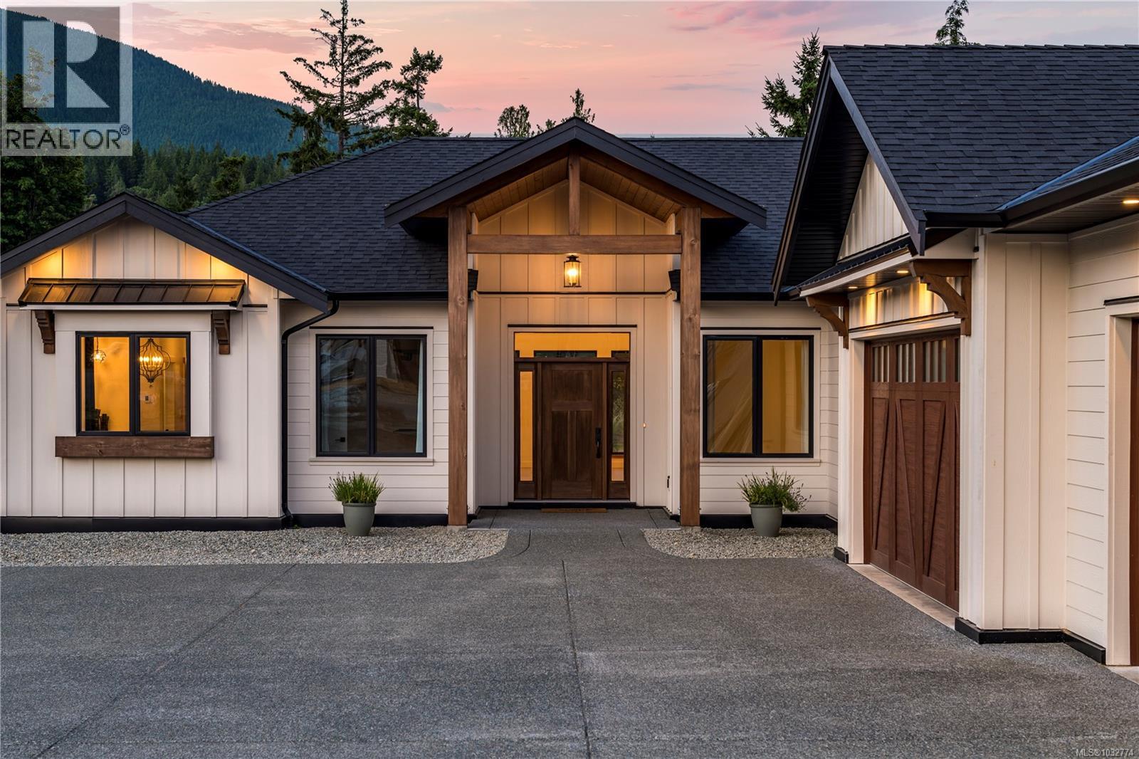 7260 Lakefront Dr - 3