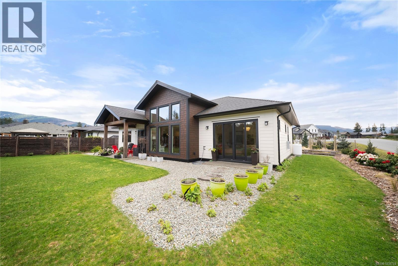 7260 Lakefront Dr - 20