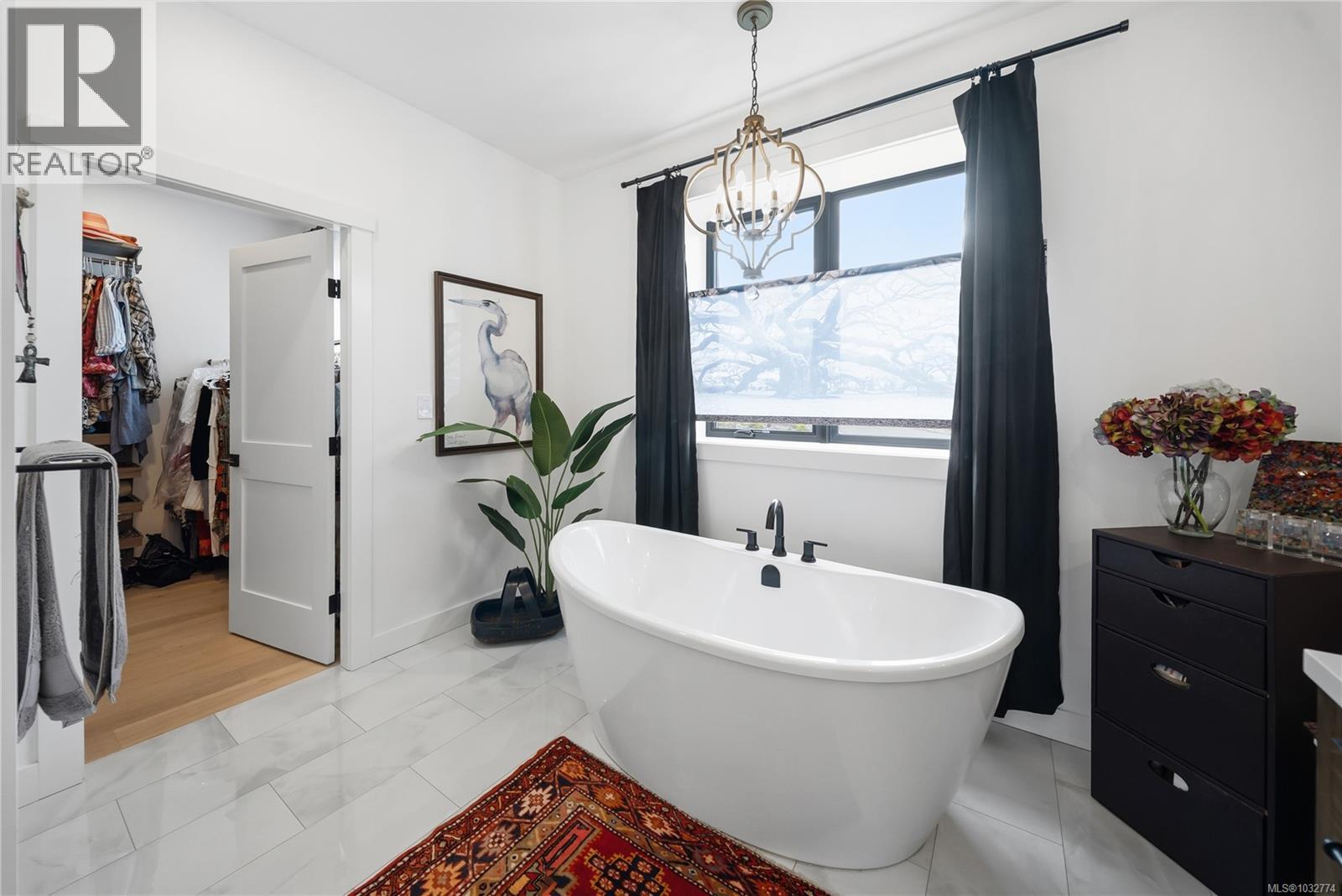 7260 Lakefront Dr - 43