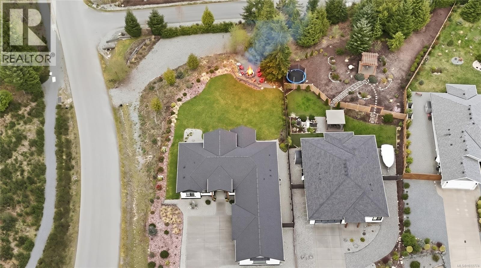 7260 Lakefront Dr - 71