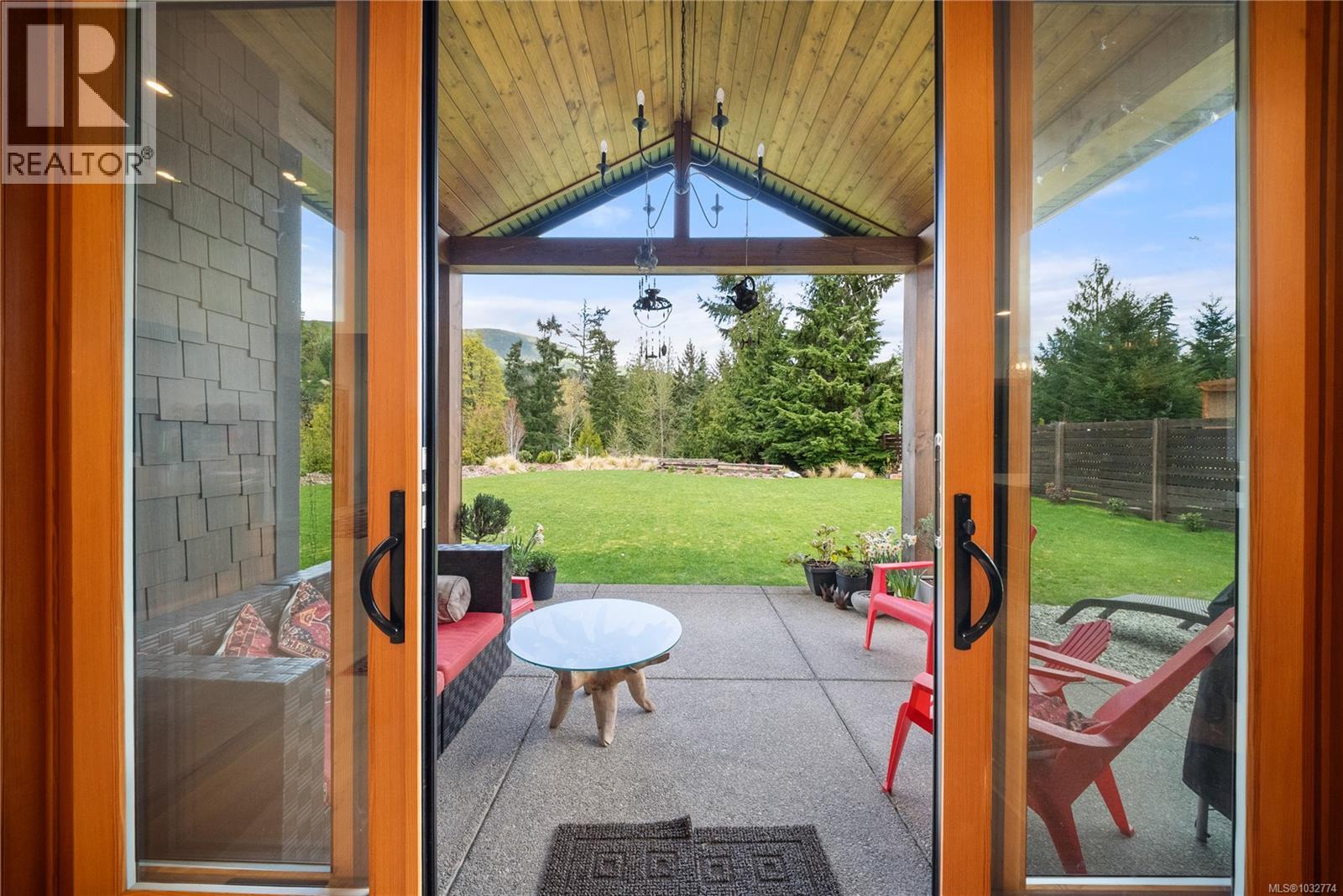 7260 Lakefront Dr - 25