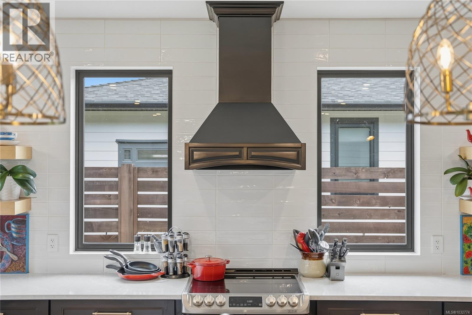 7260 Lakefront Dr - 32