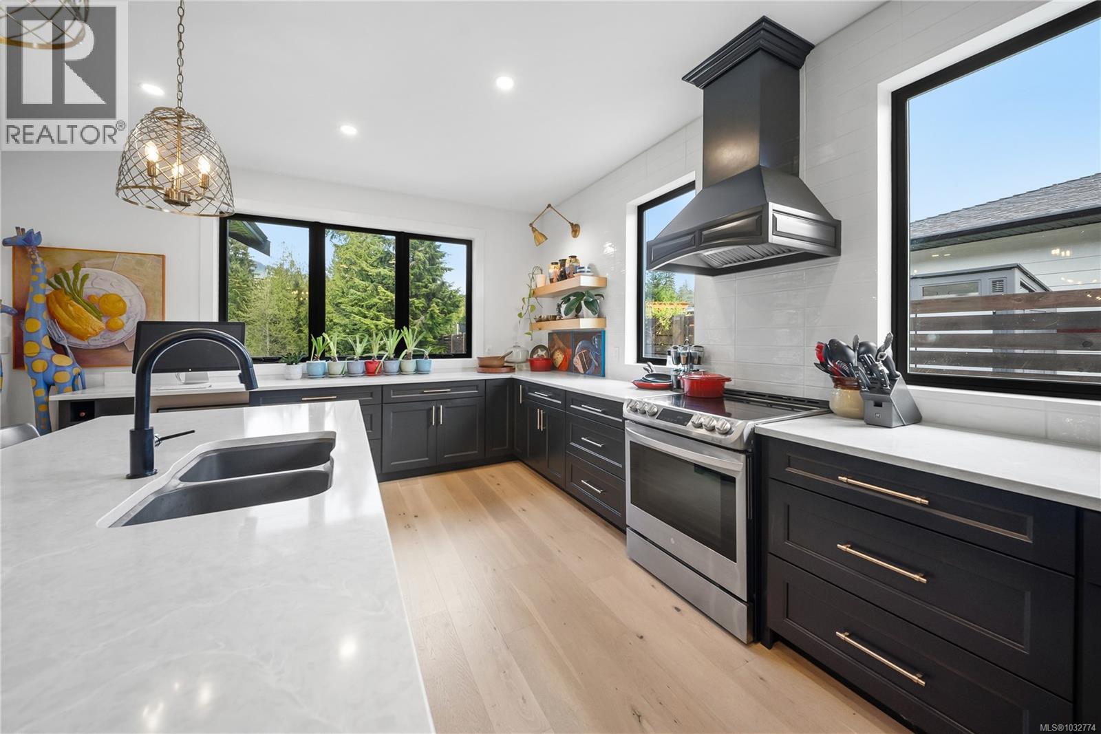 7260 Lakefront Dr - 31