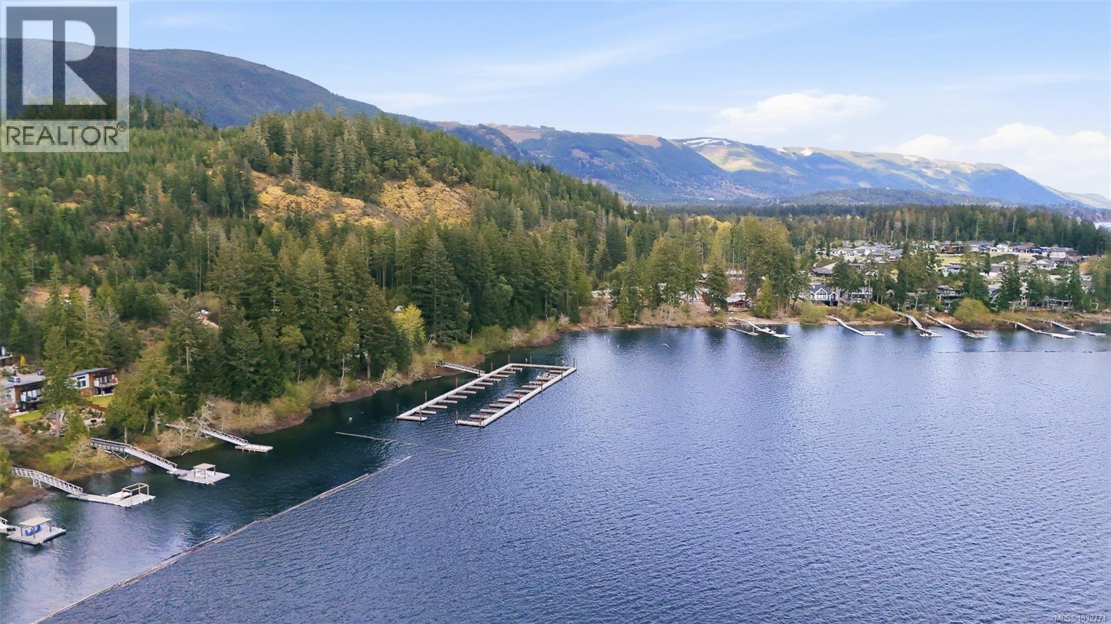 7260 Lakefront Dr - 74