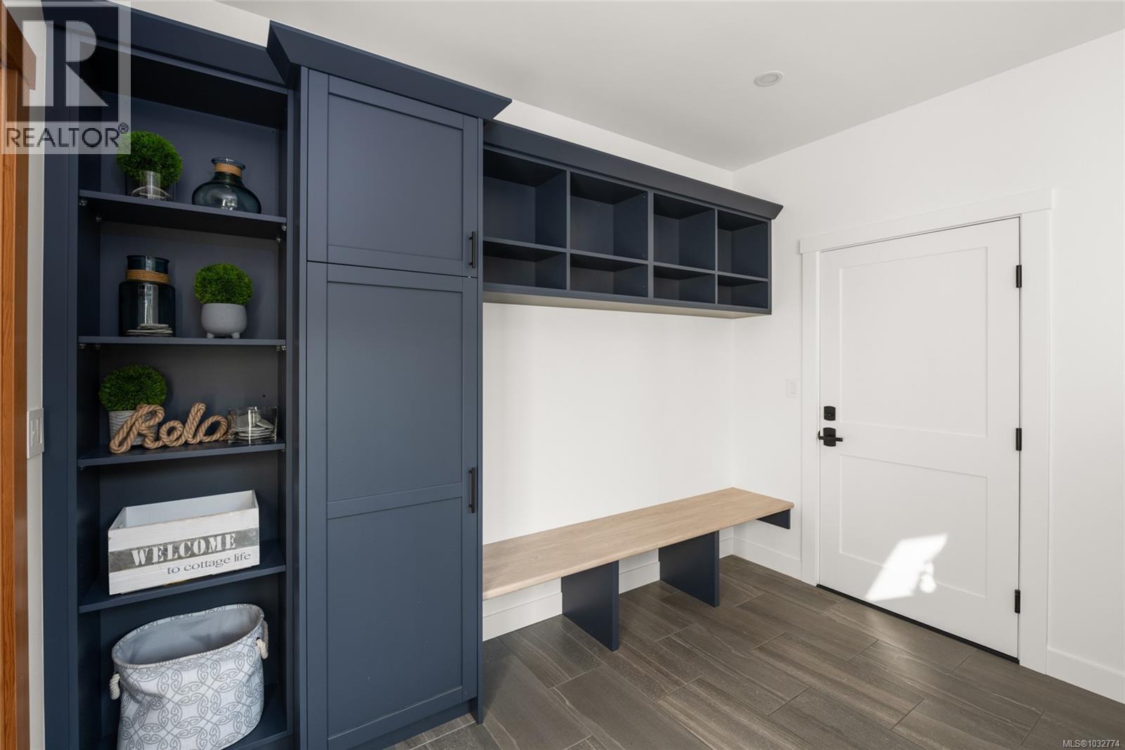 7260 Lakefront Dr - 60