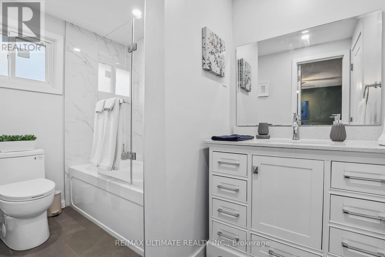 #25 1230 RADOM STREET - 15