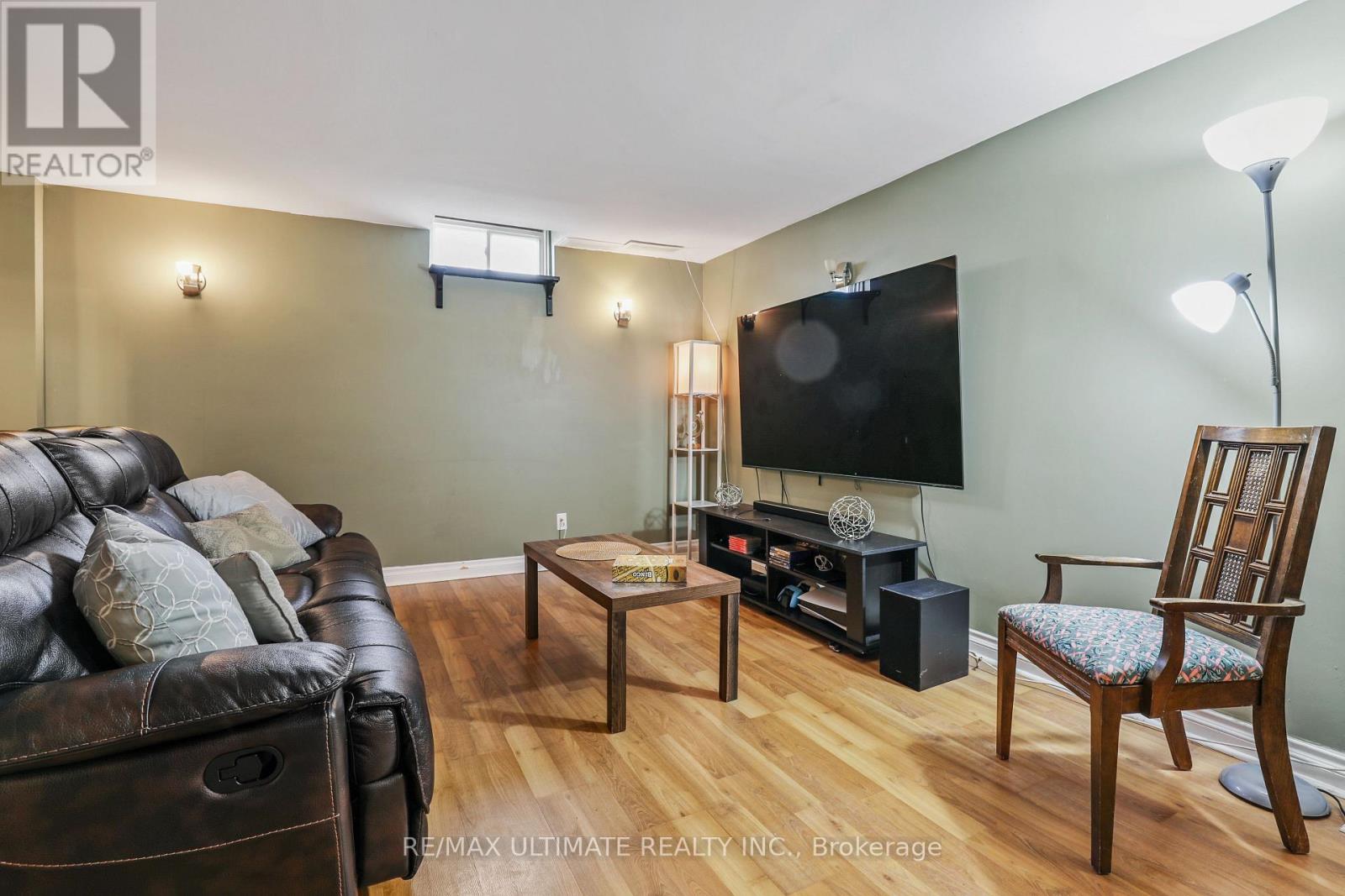 #25 1230 RADOM STREET - 18