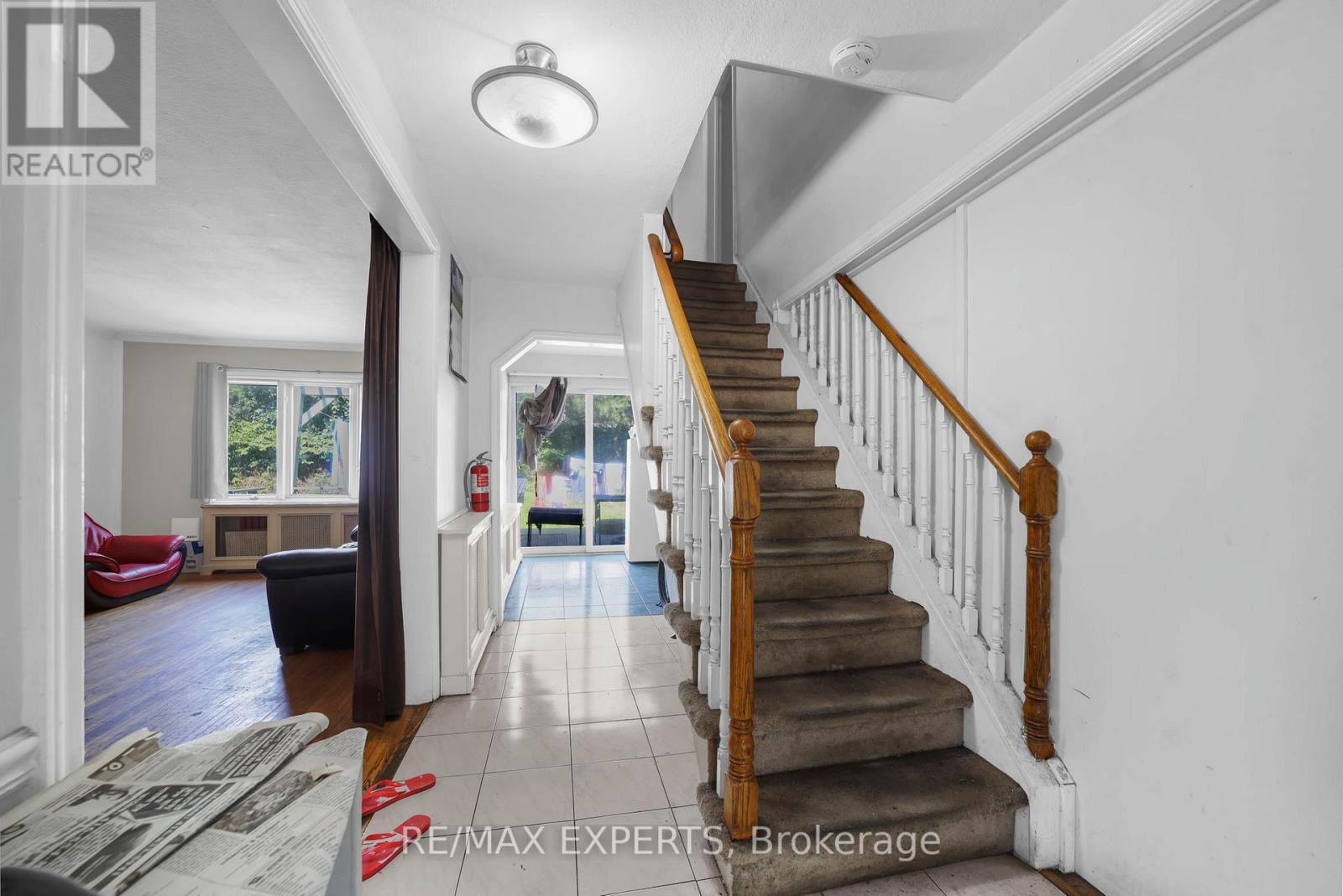 16 BELLEHAVEN CRESCENT - photo 3