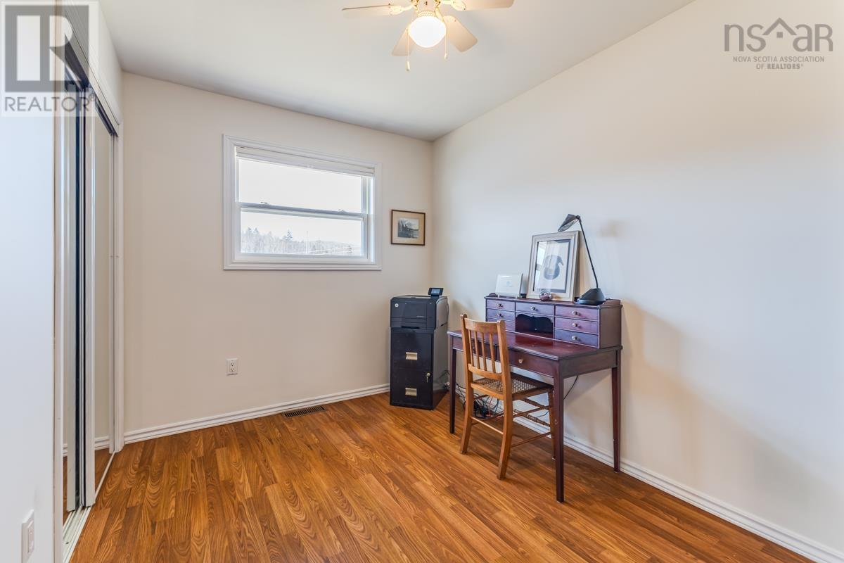 Property 22 of 49 of 324 VALLEY Road