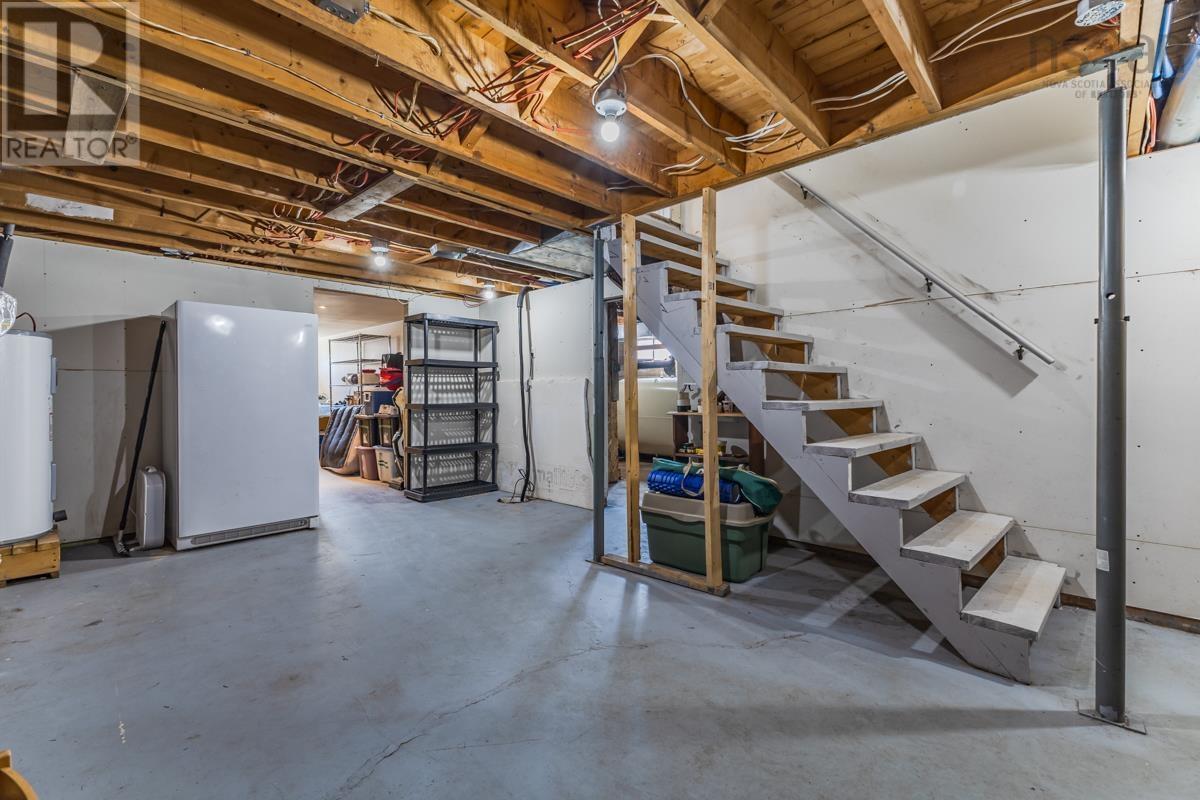 Property 32 of 49 of 324 VALLEY Road