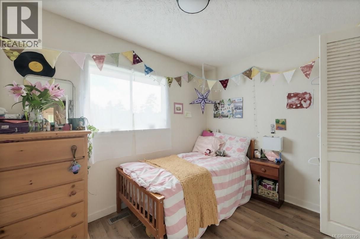 Main Bed 2