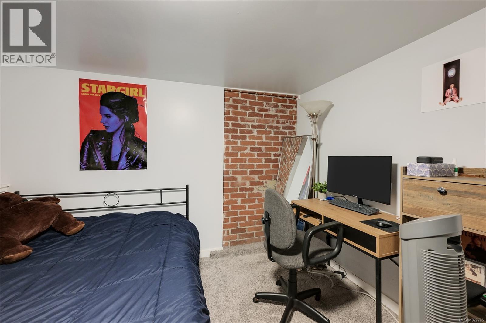 3364 Cook St - 21