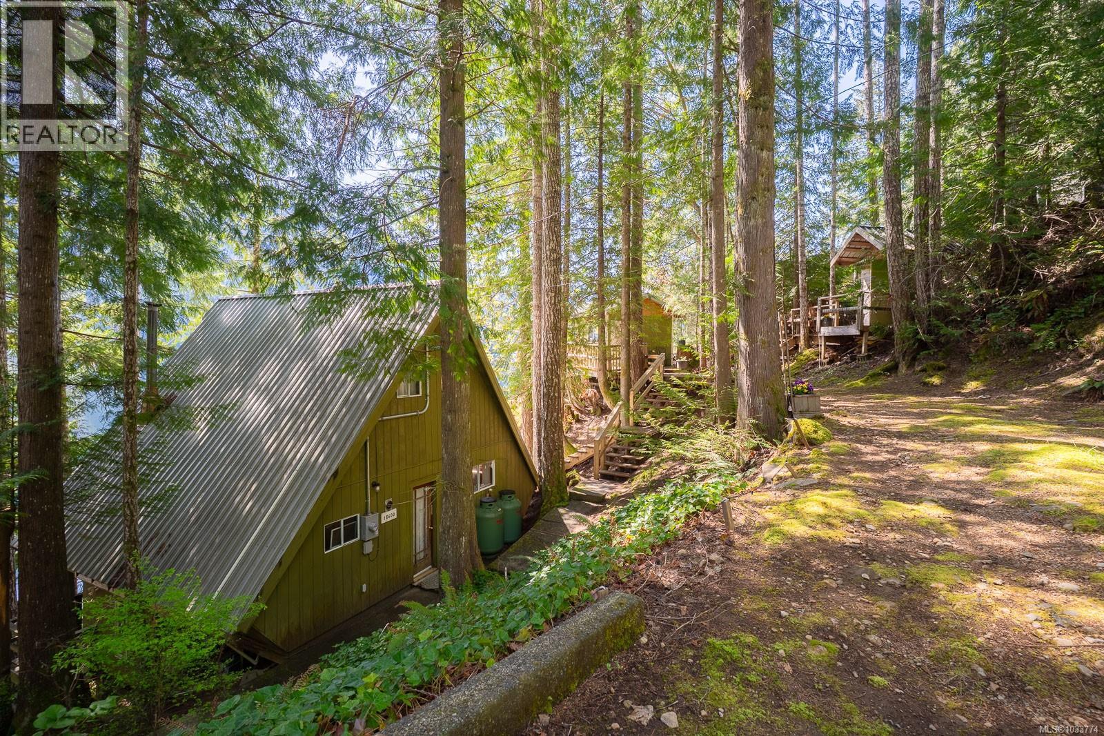 18600 Pacific Rim Hwy - 52
