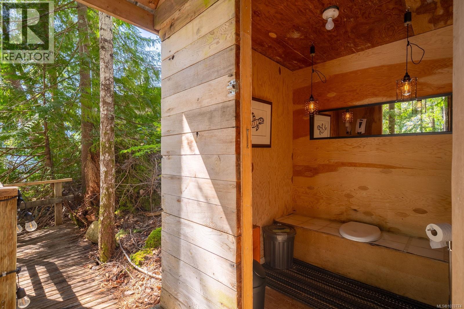 18600 Pacific Rim Hwy - 56