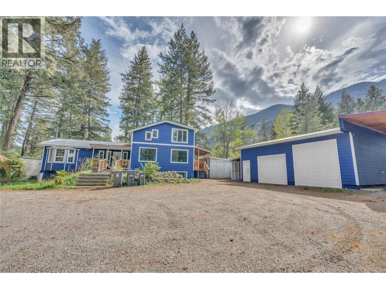 1498 Main Street - 1