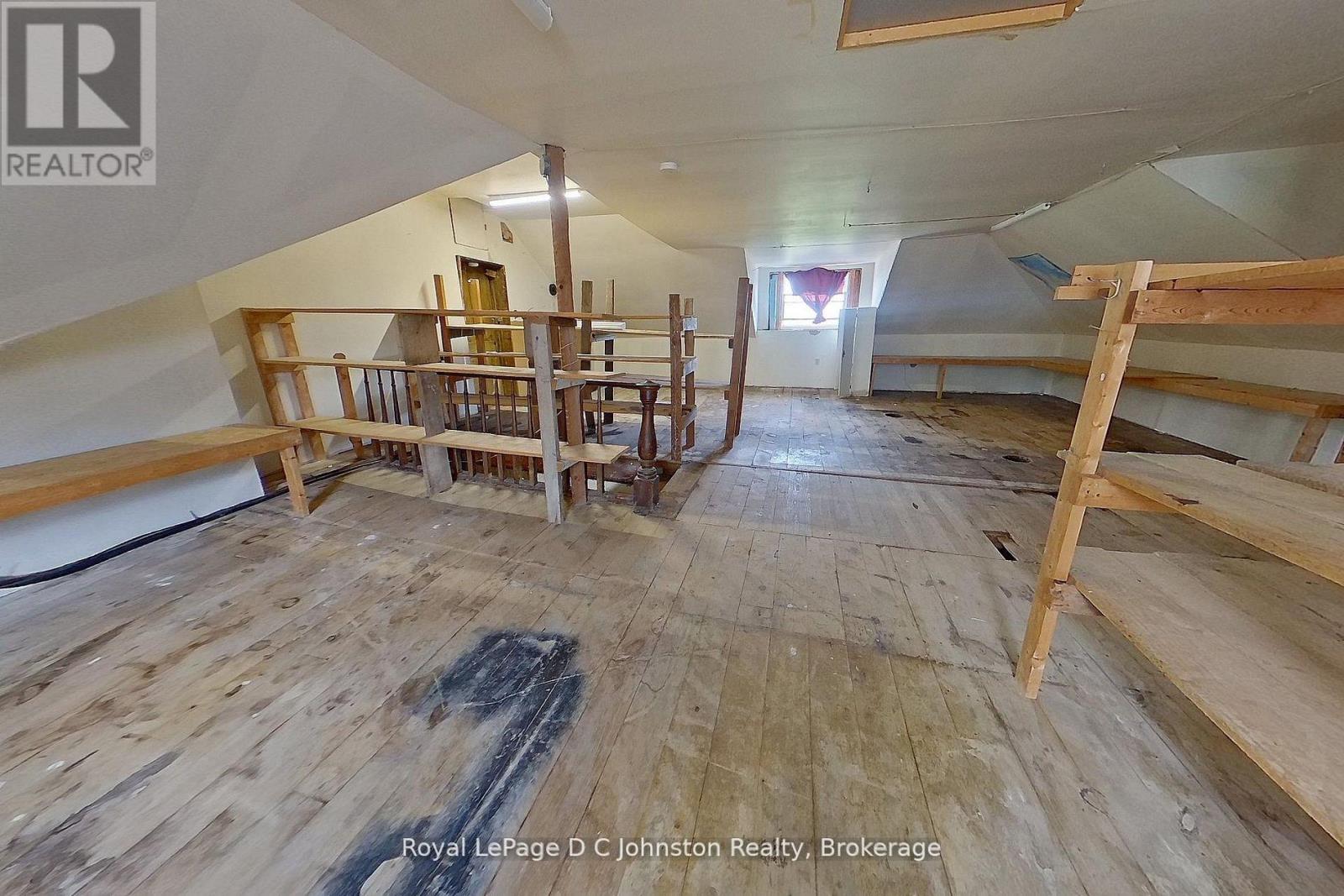 Loft Room above Store
